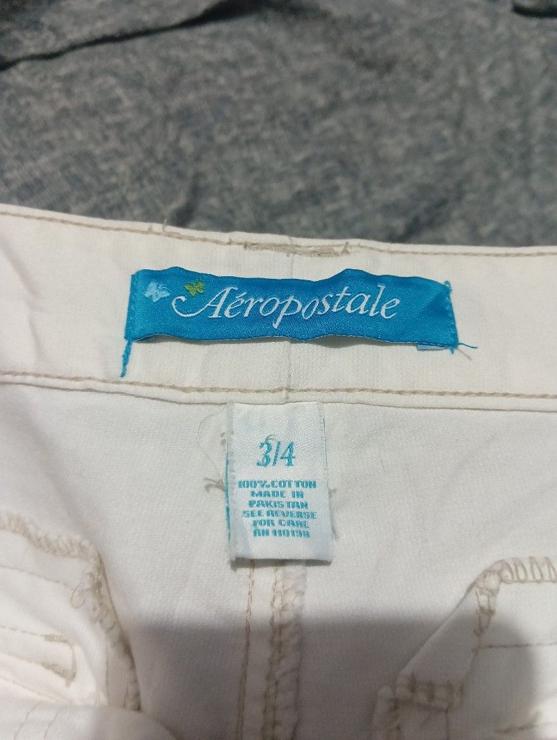Vintage Aeropostale short (Category: Shorts) located in Binangonan. Submitted by uhwhynot (Listing ID 1469304648, Image 3). Description: .