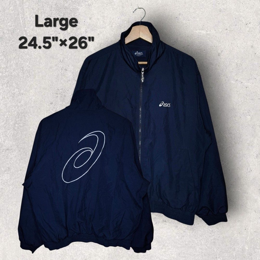 Vintage Asics old skool windbreaker (Category: Coats, Jackets and Outerwear) located in Tagaytay City. Submitted by joselito_acosta (Listing ID 1469246010, Image 1). Description: Vintage Asics old skool windbreaker Embroidery logo As new condition No issues 9.5/10 color rate Large fittings 24.5"×26" Authentic ✅ ✅ ✅ 750 +shipping fee only Location: tagaytay Dm to purchase 📩 📩 📩.