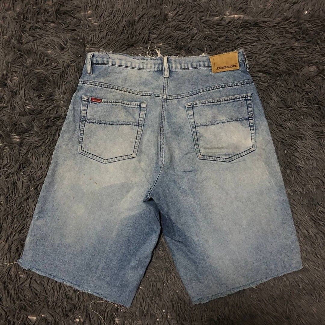 Vintage Bobson Jorts (Category: Shorts) located in Camiling. Submitted by thriftscape2024 (Listing ID 1469328790, Image 1). Description: Excellent Condition Color rate: 9/10 Issue: stains, scratches W: 34 L: 23 Thigh: 14.5 Leg Opening: 12.