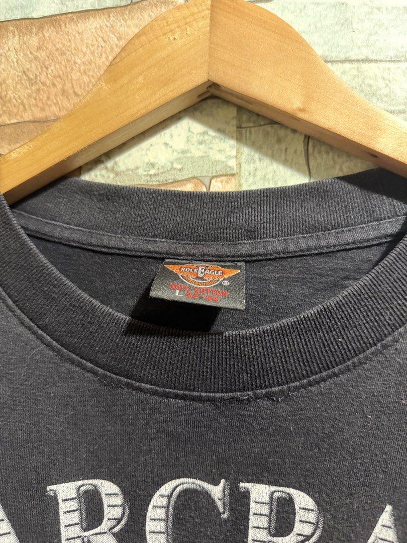 Vintage bootleg warcraft navy world war 2 (Category: Tshirts & Polo Shirts ) located in Quezon City. Submitted by ree3_dr0pp2k25 (Listing ID 1469274117, Image 3). Description: 20.5x27 Medium to semi large fittings Large on tag Hairlines Good condition.