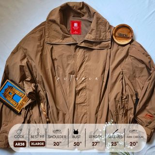 (Category: ) located in . Submitted by vitorieclothing_lifestyle (Listing ID 1469173168, Image 1). Description: .