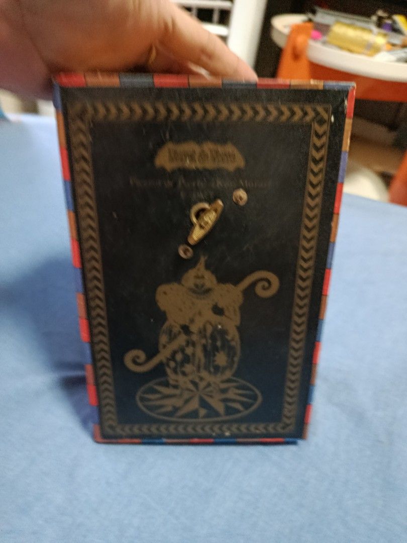 Vintage circus dancing clown (de Susi not working) (Category: Vintage Collectibles) located in Quezon City. Submitted by kristal68 (Listing ID 1469222599, Image 3). Description: .