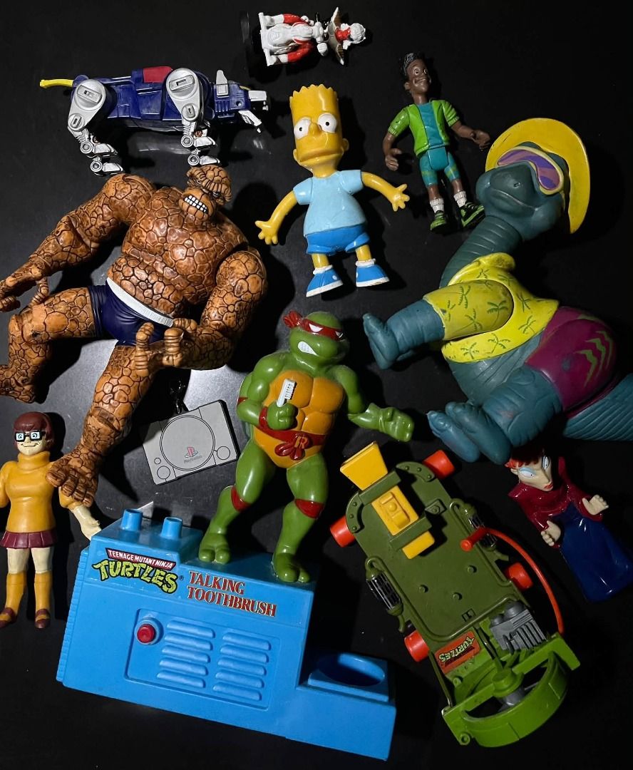 Vintage Figures Vol.1 (Category: Figurines & Statues) located in Cavite. Submitted by toymayhem (Listing ID 1469170171, Image 1). Description: Vintage Figures Vol.1 All items are sold as is condition. Prices are listed below in the same order as the photos. vtg.1988 TMNT Cheapskate ₱1200 Toybiz The Thing of Fantastic 4, Missing 1 finger ₱850 vtg.1990 Bendable Bart Simpsons ₱500 vtg.1989 TMNT Toothbrush Tray ₱1100 vtg.1998 Voltron Blue Lion ₱800 v