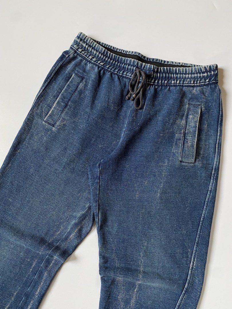 Vintage Helmut Lang Distressed Knit Pants (Category: Joggers) located in Baguio. Submitted by the_gunstore (Listing ID 1469325816, Image 2). Description: Size tagged: M Issue: None Waistline:15.5(31) Full Length:38.5 Thigh:12 Leg Opening:4.5 Inseam:28.5 Knee:9 Front Rise:11.