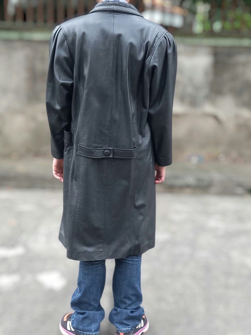 Vintage Leather Long jacket Matrix (Category: Coats, Jackets and Outerwear) located in Naga. Submitted by happeemarket (Listing ID 1469241859, Image 3). Description: No Brand FS: 1K Black Leather Jacket Model 5’3” Cow Leather Jacket DIMES FLAT LAID: Sh 18” CHEST 23.5 ARMHOLE 13” L40” SLV 23 #cowleatherjacket #MATRIX.