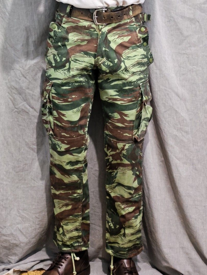 vintage lizard camo cargo pants (Category: Trousers) located in Baguio. Submitted by used_clothing2600 (Listing ID 1469258883, Image 1). Description: Vintage Lizard camo cargo pants size 28 verygood condition measurements measurements waist 14 inches front rise 11 thigh 11.5 knee 9 length 37 leg opening 7.5 P 800.
