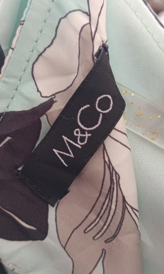 VINTAGE M&Co SILK DRESS (Category: Looking For) located in Makati City. Submitted by egsdhadghas (Listing ID 1469293644, Image 3). Description: in excellent condition. size XSMALL to small.