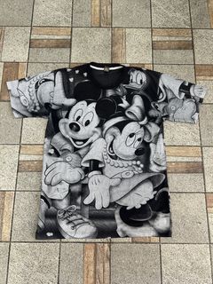 (Category: ) located in . Submitted by webtothecloset (Listing ID 1469231584, Image 1). Description: .