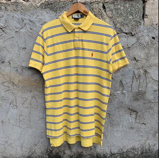 (Category: ) located in . Submitted by _thrift.clothes._ (Listing ID 1469169458, Image 1). Description: .
