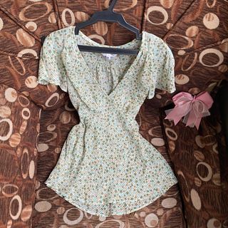(Category: ) located in . Submitted by thriftfindsbyshei-2nd (Listing ID 1469353634, Image 1). Description: .