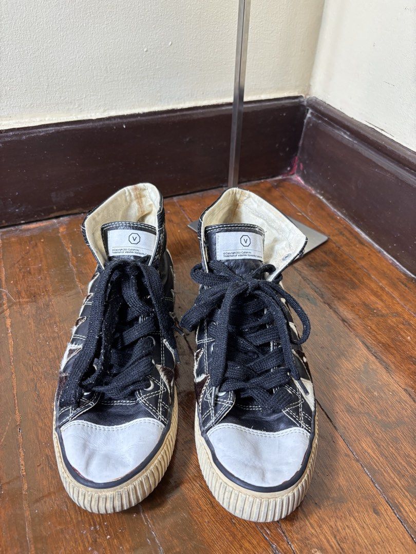 Visvim Kiefer Hi (Nez Perce / Cowhide Mountain Patchwork Edition) (Category: Casual Shoes) located in Manila. Submitted by earlylifecrisis (Listing ID 1469269073, Image 1). Description: Size 9.5 Condition 8.5/10 Measure it by inch Insole: 11.5 Outsole: 12.5 Heels: 1.5 •Refund / Returns not allowed allowed •Please do check the dimensions size on labels sometimes are not accurate on the sizing •Ask me before purchasing.