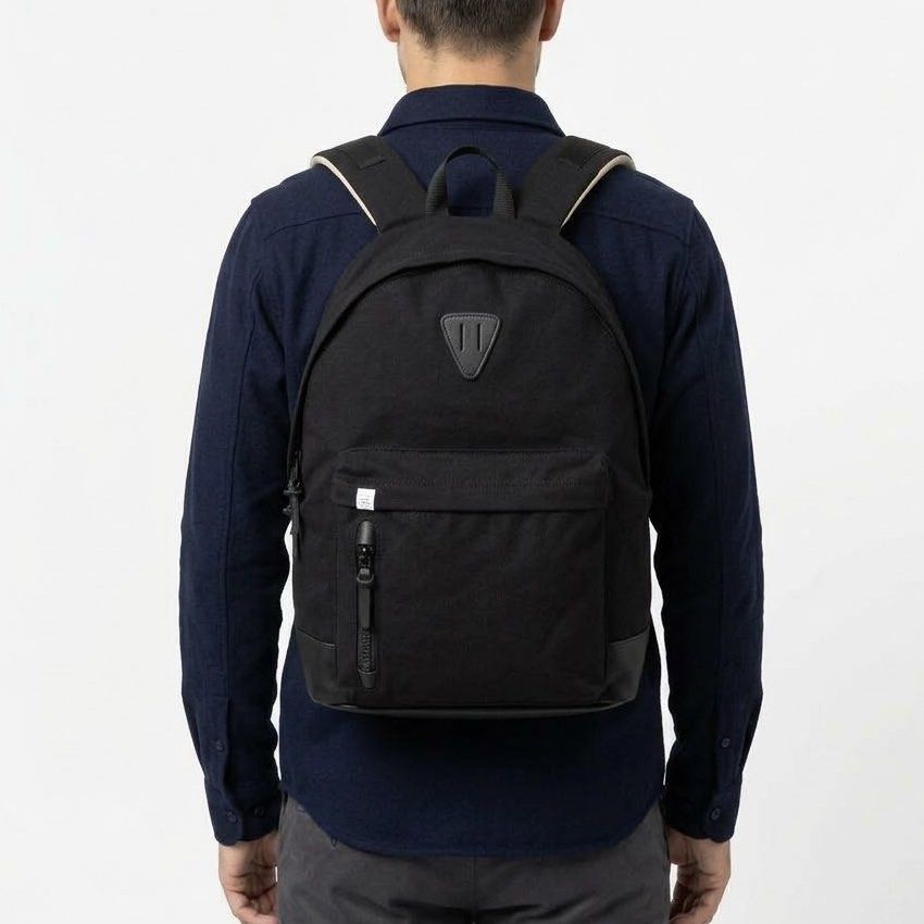 VISVIM Laminaria Backpack (Category: Luxury Bags & Wallets) located in Bauang. Submitted by thriftypockets92 (Listing ID 1469299275, Image 2). Description: .