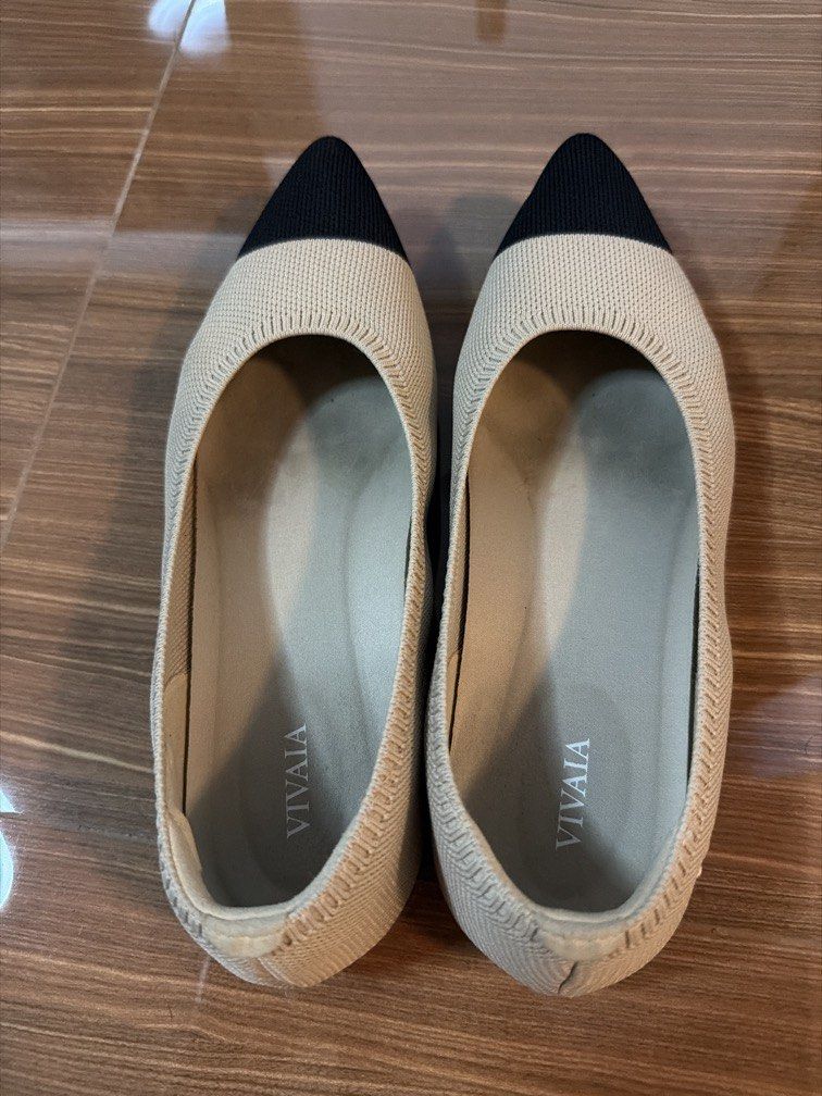 Vivaia pointed toe ballet flats Aria (Category: Flats & Sandals) located in Quezon City. Submitted by bloompicks (Listing ID 1469311242, Image 2). Description: No flaws, super comfy. Washable. No issues. No box.