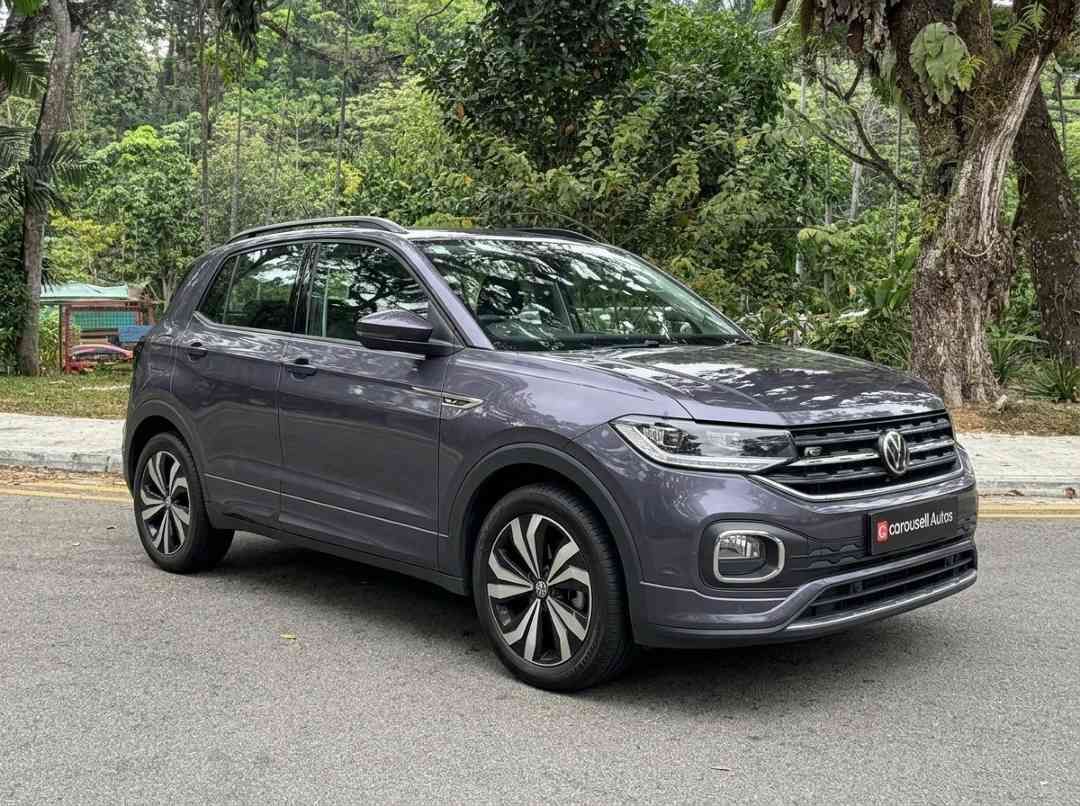 Volkswagen T-Cross 1.0 TSI DSG R-Line (A) (Category: Used Cars) located in Singapore. Submitted by carousellcars (Listing ID 1469196250, Image 3). Description: We pride ourselves on offering some of the most competitive deals in the market, ensuring that you can make informed decisions with complete confidence. Every step of the purchasing process is handled with professionalism reflecting our commitment to building long-term trust. Features: Pow