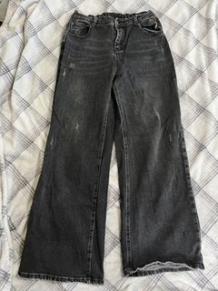 (Category: ) located in . Submitted by gbwardrobe (Listing ID 1469250522, Image 1). Description: .