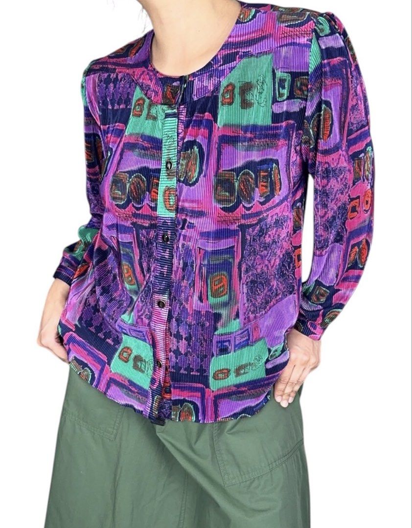 WHIMSYRODE- 90s ABSTRACT PRINT (Category: Blouses) located in Quezon City. Submitted by zzzecond (Listing ID 1469275501, Image 3). Description: ✨ZECOND x WhimsyRode✨ 🔎 Details • Type: Top • Size based on measurements: M-L • Measurements (Estimated w/ allowance) *Chest (Flat): 20.5 *Collar to End of Shoulder: 3.5 *Shoulder to End of Sleeve: 20 *Armpit to Sleeve: 12.5 *Armhole (Flat): 9 *Mid Sleeve (Flat): 6.5 *End of Sleeve - Opening (Flat): 3.5 