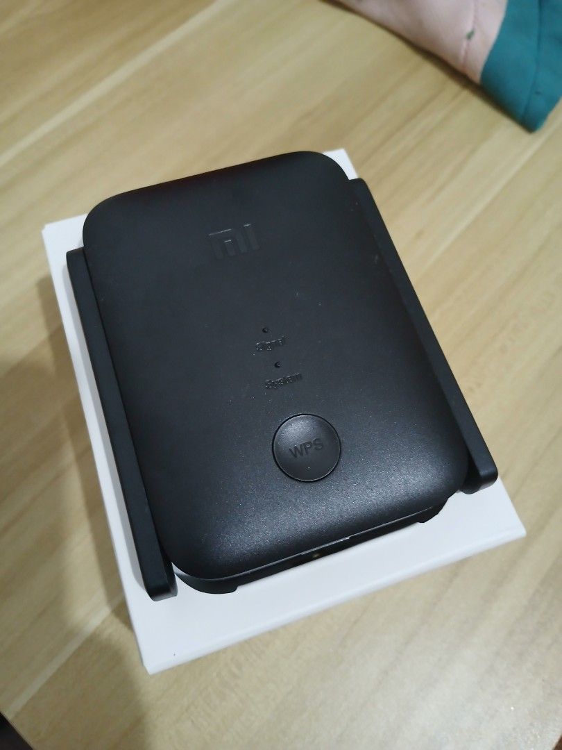 Wifi Extender (Category: Networking) located in Tanay. Submitted by clariz023 (Listing ID 1469278542, Image 3). Description: .
