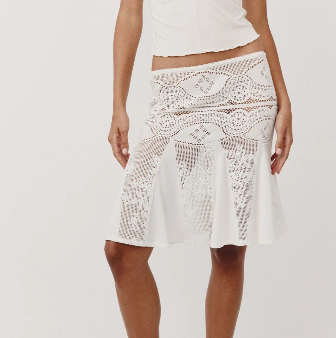 With Jean Grace Skirt (Category: Skirts) located in Pasig City. Submitted by yangstudios (Listing ID 1469318526, Image 2). Description: .