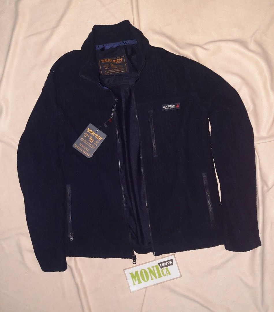Woolrich Joh rich & bros Jacket (Category: Coats, Jackets and Outerwear) located in Santo Tomas. Submitted by monicasebastian_0520 (Listing ID 1469175569, Image 1). Description: Brandnew WOOLRICH John Rich & Bros Full Zip Jacket Large on tag Dimes 22x27 Navy Blue color Brandnew Condition with Hangtag Just 🅿️ Ⓜ️ if INTERESTED.