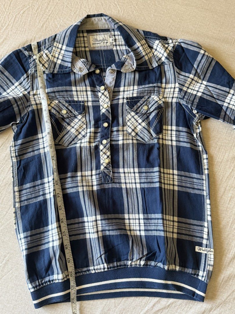 Wrangler Checkered Longsleeves (Category: Longsleeves) located in Paranaque City. Submitted by shopsuey.2021 (Listing ID 1469261495, Image 3). Description: .