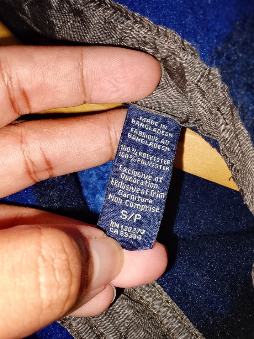 Wrangler Sherpa Jacket (Category: Coats, Jackets and Outerwear) located in Dasmarinas. Submitted by alexander24 (Listing ID 1469312494, Image 3). Description: Wrangler Sherpa Jacket Size: Large Dimes: W21 x L29 Condition: Excellent Color rate: 9.8/10 Issue: Need wash.