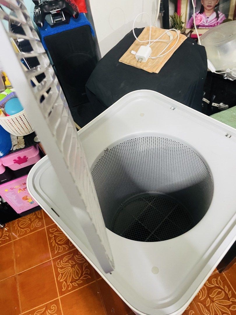 Xiaomi Air Purifier Max (Category: Air Purifiers & Dehumidifiers) located in Pasig City. Submitted by xd.mamajho (Listing ID 1469263078, Image 1). Description: FOR SALE !! XIAOMI MI AIR PURIFIER MAX ( AC- M5-SC ) ✅Air Purifier x1 ✅Power Cord x1 ✅Filter x2 .