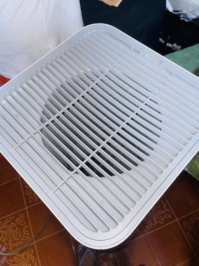 Xiaomi Air Purifier Max (Category: Air Purifiers & Dehumidifiers) located in Pasig City. Submitted by xd.mamajho (Listing ID 1469263078, Image 2). Description: FOR SALE !! XIAOMI MI AIR PURIFIER MAX ( AC- M5-SC ) ✅Air Purifier x1 ✅Power Cord x1 ✅Filter x2 .