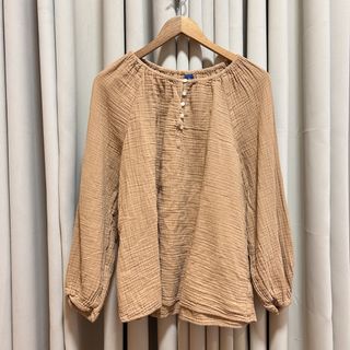 (Category: ) located in . Submitted by from99abovecloset (Listing ID 1469162301, Image 1). Description: .