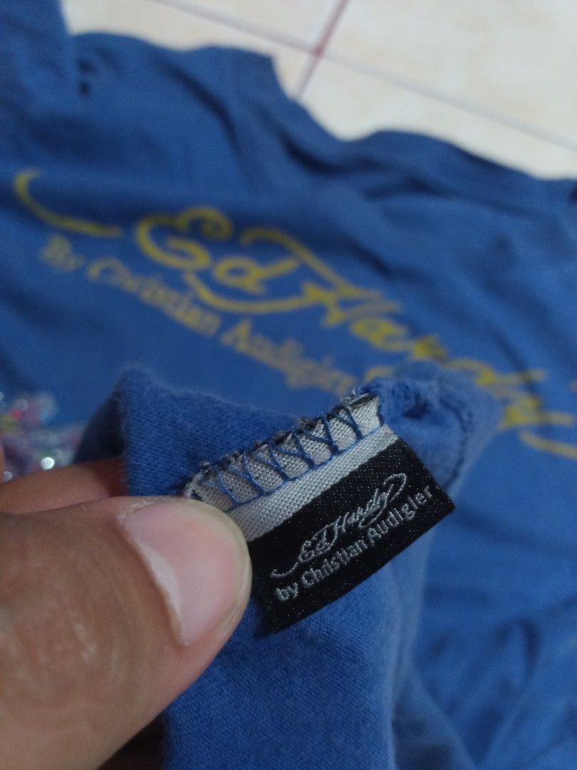 y2k ed hardy tops (Category: Activewear) located in Cavite. Submitted by goodluckythrifty (Listing ID 1469320040, Image 3). Description: .