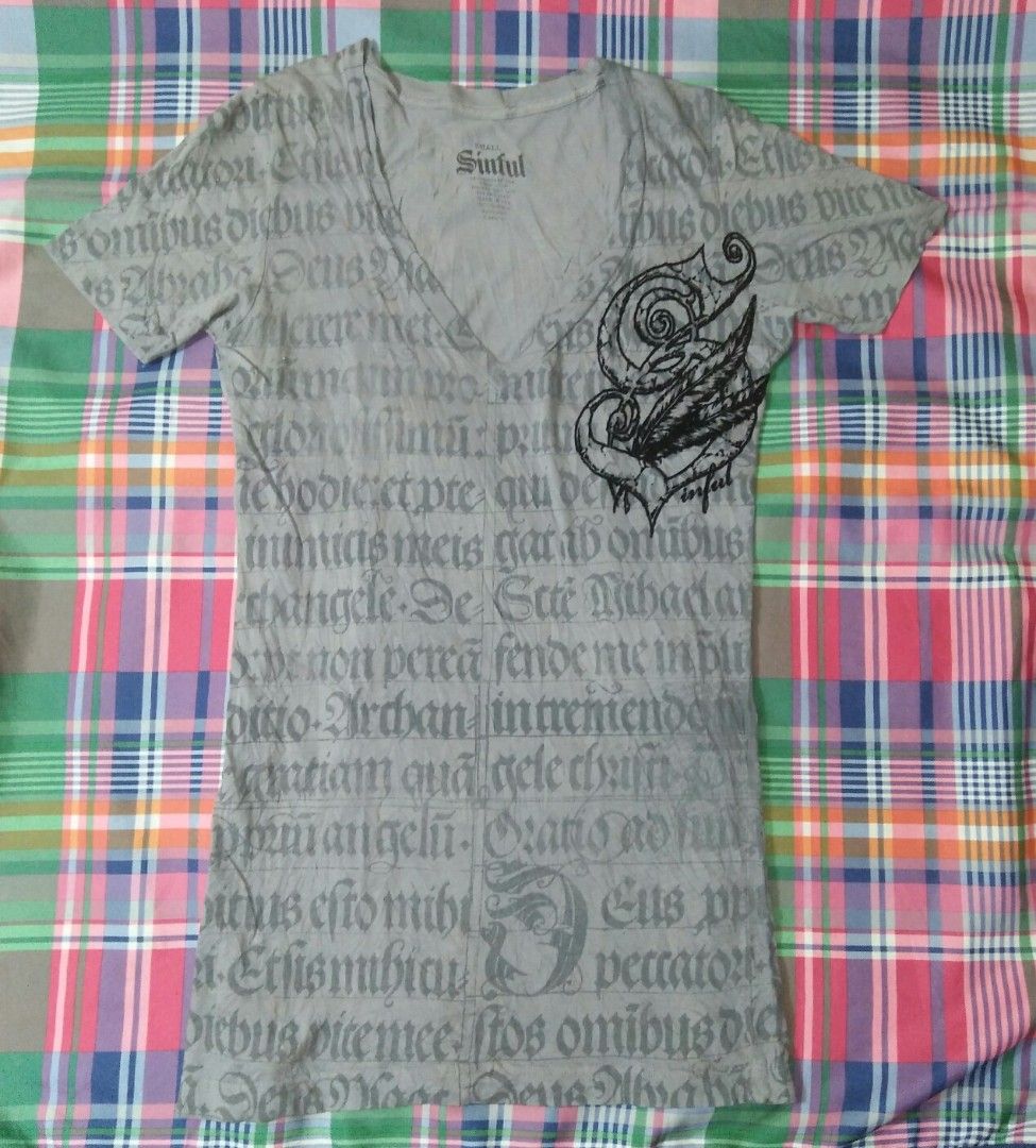 Y2k grunge (Category: Blouses) located in Cebu City. Submitted by imbapicker (Listing ID 1469228382, Image 2). Description: Y2K GRUNGE WINGS SIZE SMALL & XS 700 ASPACK + SHIPP EXCELLENT CONDITION DM IF INTERESTED 📩 LOCATION LAPU-LAPU CITY.
