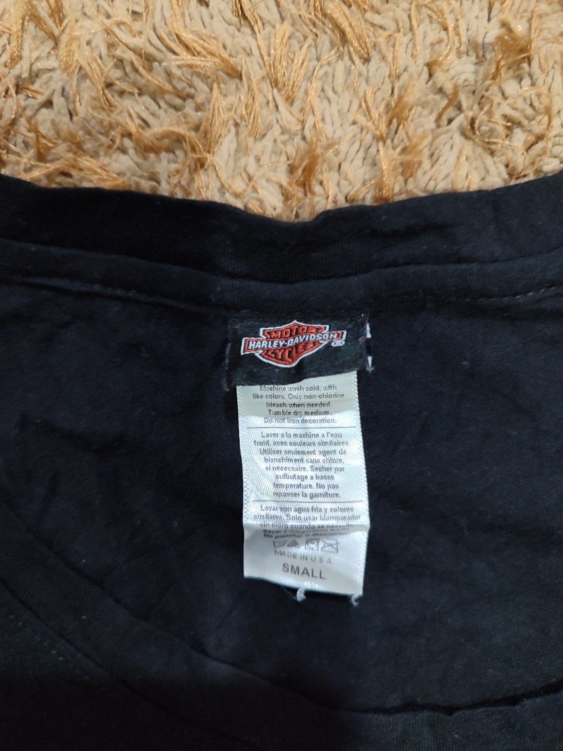 Y2K HARLEY DAVIDSON SHIRT (Category: Shirts) located in Pagadian. Submitted by miraculouspat (Listing ID 1469382943, Image 2). Description: L 25.5 W 15 10/10 COLOR NO ISSUE AUTHENTIC COLOR MAY VARY DUE TO LIGHT.