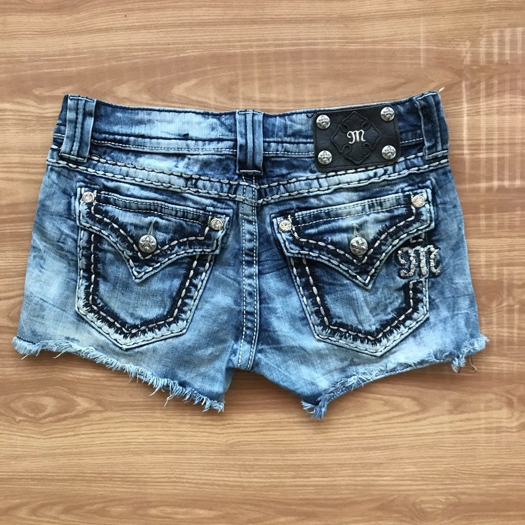 Y2k Miss Me Micro Short (Category: Shorts) located in Cebu City. Submitted by whytruekoy (Listing ID 1469188211, Image 1). Description: Miss me micro short Authentic Size 26 Excellent .