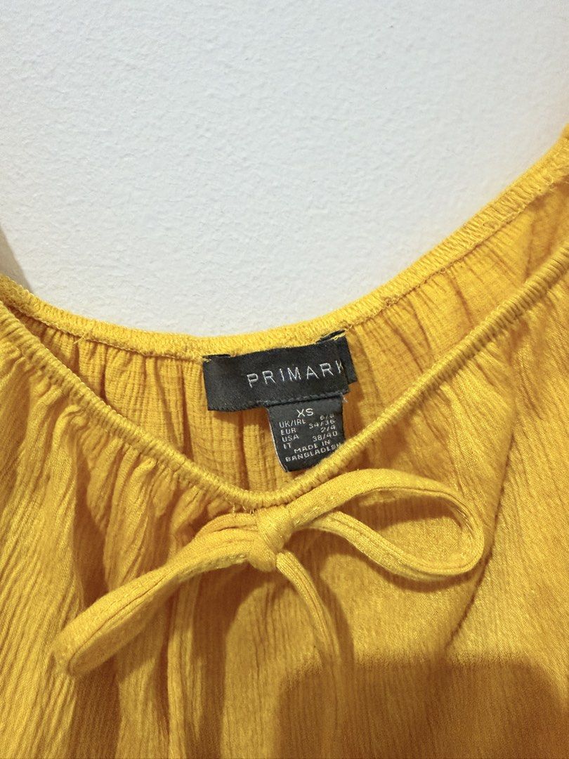 Yellow mustard off shoulder blouse (Category: Blouses) located in Naga. Submitted by teskicloset (Listing ID 1469228481, Image 2). Description: XS to Small.