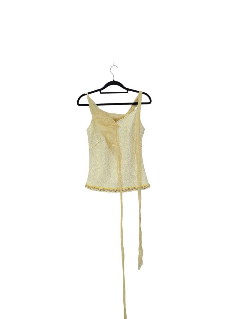 Yellow woven beaded blouse (Category: Sleeveless) located in Batangas. Submitted by thevanitychamber (Listing ID 1469189480, Image 2). Description: .