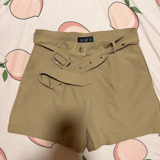 (Category: ) located in . Submitted by implusivebuys (Listing ID 1469323600, Image 1). Description: .
