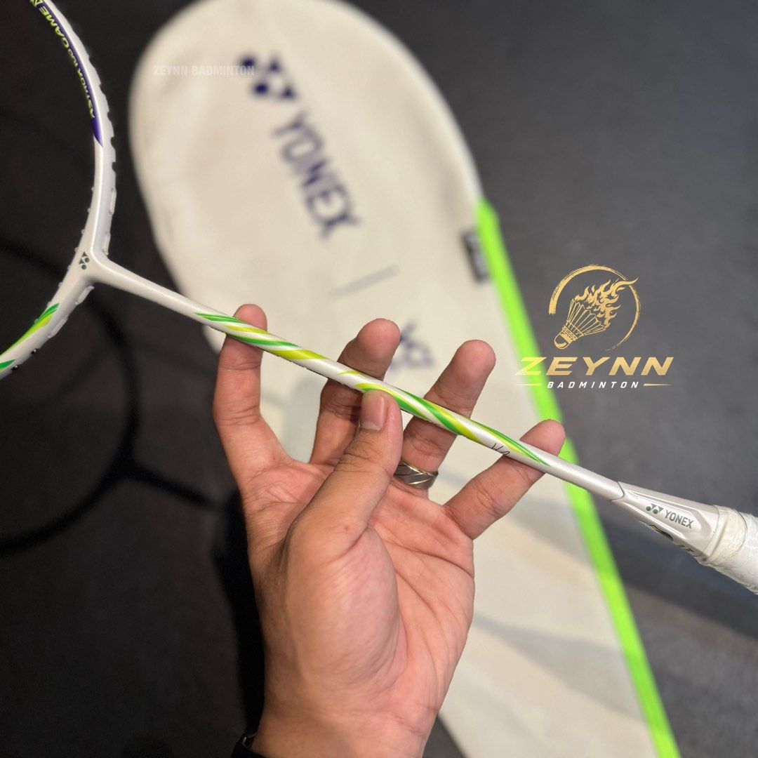 Yonex Astrox 100 Game VA ( Grayish Beige ) - Authentic / Original (Category: Racket and Ball Sports) located in Las Pinas. Submitted by lvespinaa (Listing ID 1469272996, Image 3). Description: ‼️AVAILABLE ONHAND : YONEX ASTROX 100 GAME VA‼️ Featuring the newest VA Colorway inspired by Viktor Axelsen! 🔥 Featuring a powerful attacking setup that’s still easy to handle. With a head-heavy balance and medium flex, it gives you extra power without fee