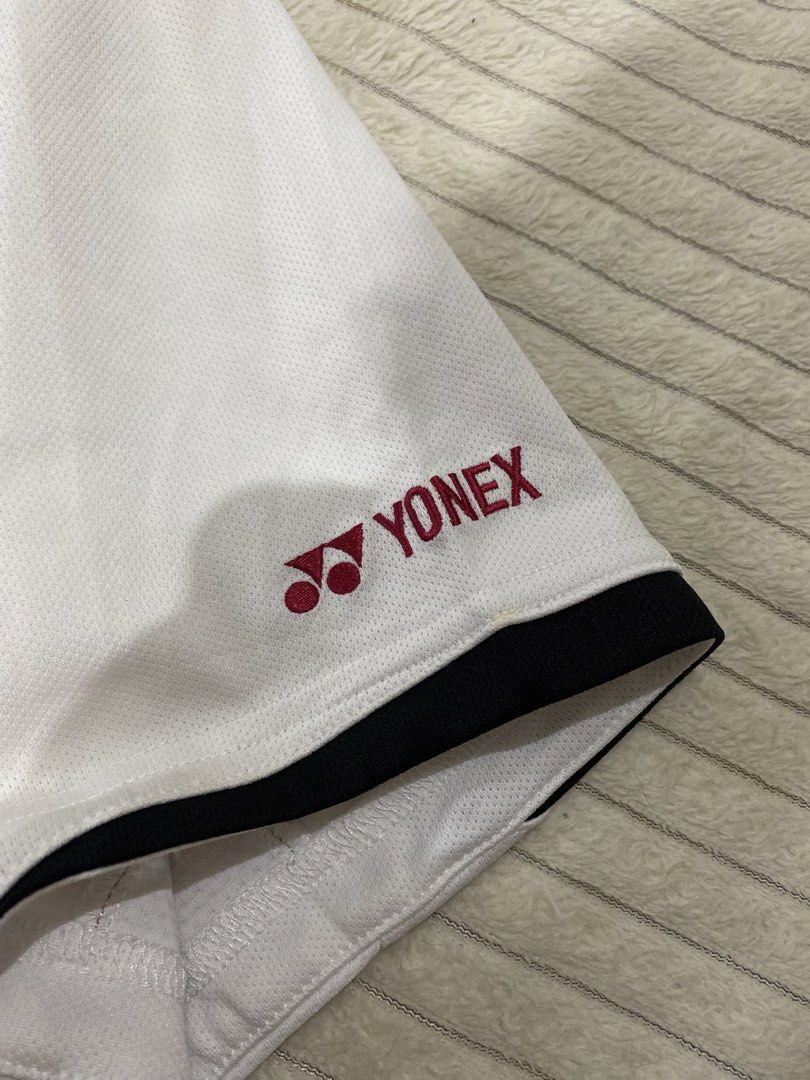 Yonex drifit poloshirt (Category: Activewear) located in Tanza. Submitted by 9th.street.thrift (Listing ID 1469191356, Image 2). Description: Yonex drifit polo shirt Embroider logo and sleeve logo Good as new No issue L on tag 20.5x27.5 .