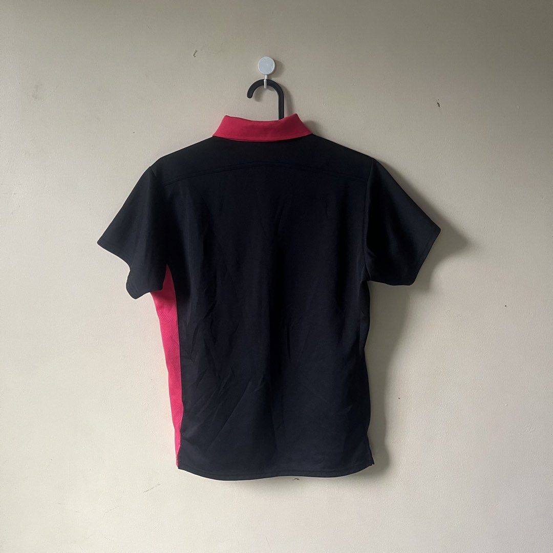 Yonex Lady’s Polo Shirt (Category: Activewear) located in Imus. Submitted by thriftsportph (Listing ID 1469202643, Image 2). Description: Yonex Lady’s Polo Shirt Dimension- L23” W18” Price- ₱400 Size on Tag- Large (W).