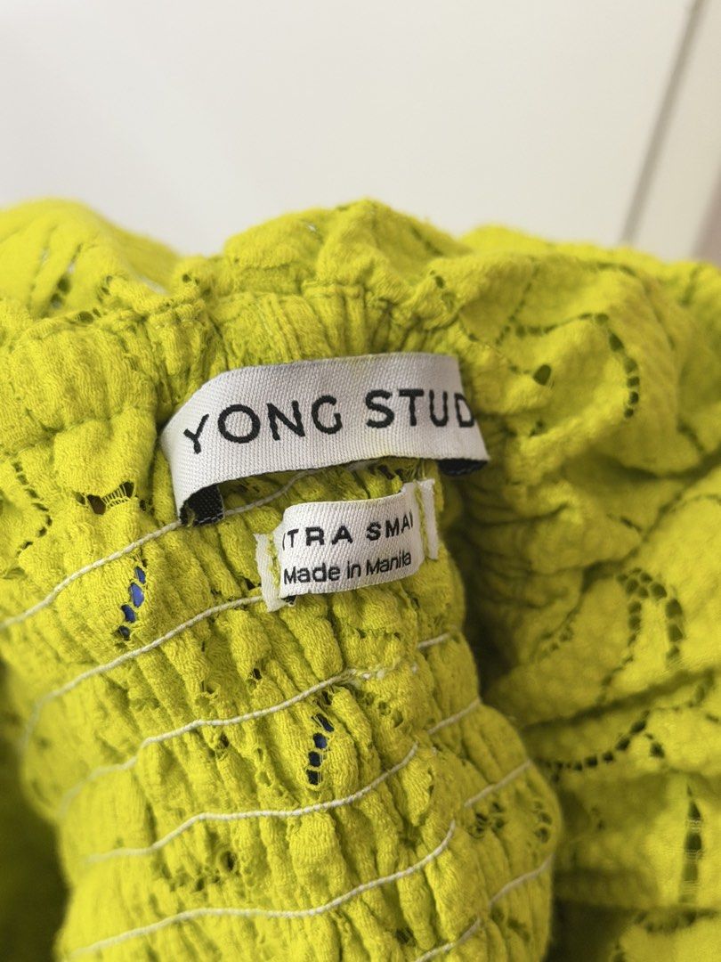 yong studio top (Category: Blouses) located in Manila. Submitted by iloveclothes5678 (Listing ID 1469250044, Image 3). Description: ALL ITEMS ARE BRAND NEW UNLESS STATED OTHERWISE. all items are authentic. tags are removed for laundry but most of these i never got to wear / don’t have an occasion for. NO LAWBALLERS. NO EXTRA PHOTOS. no when worn.