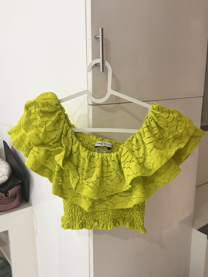 yong studio top (Category: Blouses) located in Manila. Submitted by iloveclothes5678 (Listing ID 1469250044, Image 1). Description: ALL ITEMS ARE BRAND NEW UNLESS STATED OTHERWISE. all items are authentic. tags are removed for laundry but most of these i never got to wear / don’t have an occasion for. NO LAWBALLERS. NO EXTRA PHOTOS. no when worn.