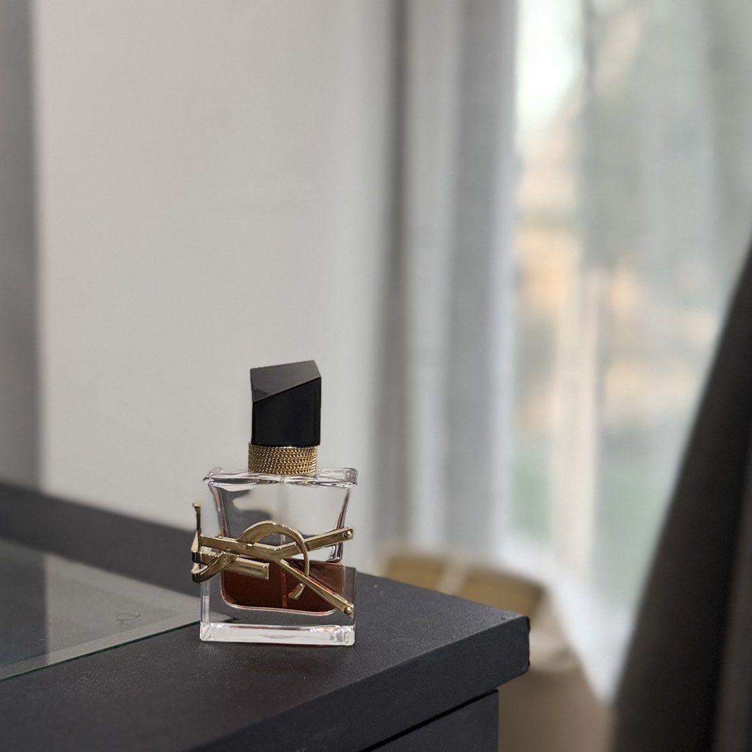 YSL Libre Berry Crush EDP (Category: Fragrance & Deodorants) located in Makati City. Submitted by imjustagirlxo (Listing ID 1469249927, Image 2). Description: YSL Libre Berry Crush 30ml About 45-50% full.