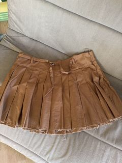 (Category: ) located in . Submitted by elliesuite (Listing ID 1469165901, Image 1). Description: .