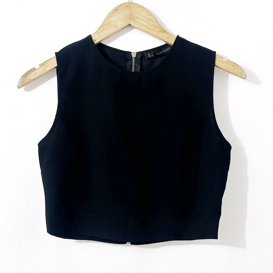 Zara Boxy Top (Category: Blouses) located in Taguig. Submitted by intransitforyou (Listing ID 1469291706, Image 1). Description: .