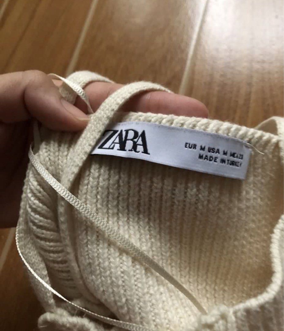 Zara Cotton Knit Corset Top (Category: Sleeveless) located in Balanga. Submitted by itsjuliaden07 (Listing ID 1469172399, Image 3). Description: .