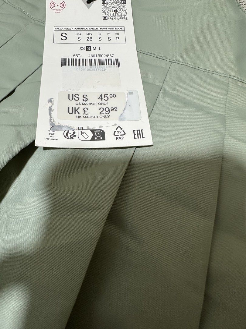 Zara Green Pleated Skort Size S (Category: Skirts) located in Cainta. Submitted by qualityyetaffordable (Listing ID 1469169617, Image 2). Description: - Brand: Zara - Item: Pleated skort with built-in shorts - Color: Light green - Size: S (Fits EUR S and USA S) - Condition: Brand new with tags (BNWT), never worn - Original price tags in USD and GBP attached.