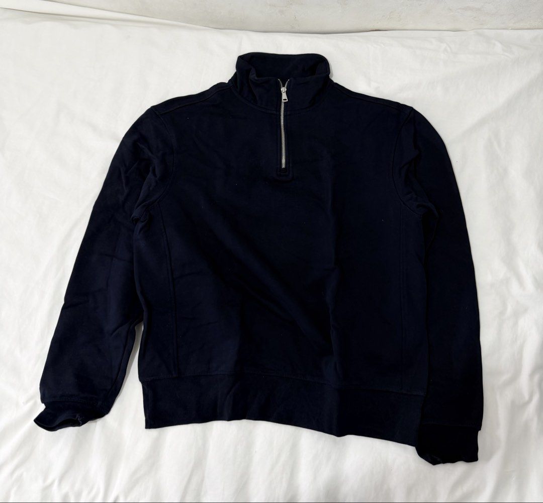 Zara Navy Blue Quarter Zip (Category: Coats, Jackets and Outerwear) located in Bulacan. Submitted by block.by.ep (Listing ID 1469307992, Image 3). Description: Zara -zara bought not ukay -used once di bagay -L on tag 23.5x25 1000 + sfee.