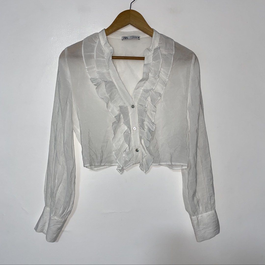 ZARA ruffle top (Category: Blouses) located in San Jose del Monte. Submitted by mamiracky (Listing ID 1469256547, Image 2). Description: .