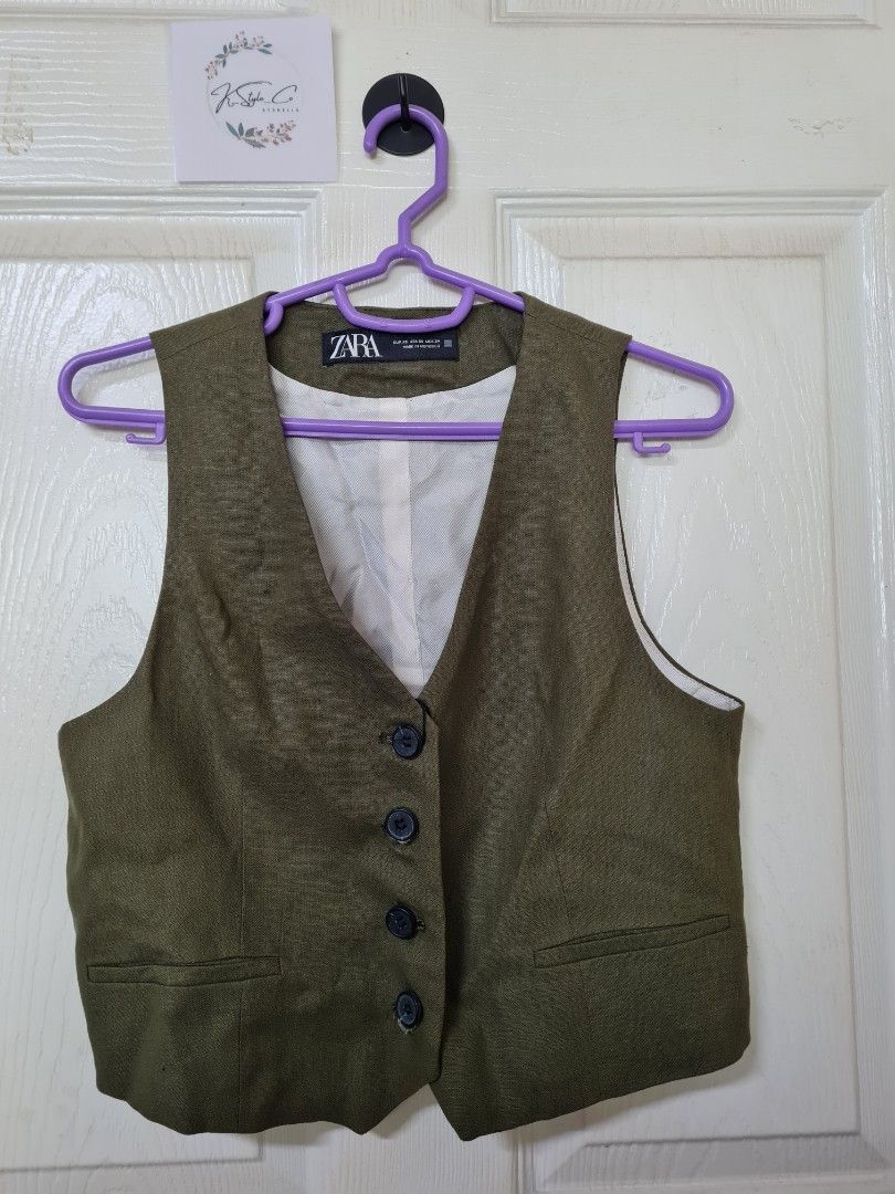 Zara Tailored Linen Waistcoat (Category: Others Tops) located in Baguio. Submitted by k_style_co_preloved (Listing ID 1469254372, Image 3). Description: ON SALE! SALE! SALE! 🎉 ✨ SALE GUIDELINES ✨ 📌 Fixed Price Only – All sale items are offered at their final prices. No haggling or further negotiations, please. ❤️ 📏 Flat-Lay Measurements: 🔎 Flaws/Remarks: Authentic zara 💯. 💸 PAYMENT METHOD: bank transfer, gcash 📦 SHIPPING: Via J&T Express P