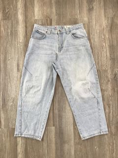 (Category: ) located in . Submitted by tavias.shop (Listing ID 1469209322, Image 1). Description: .