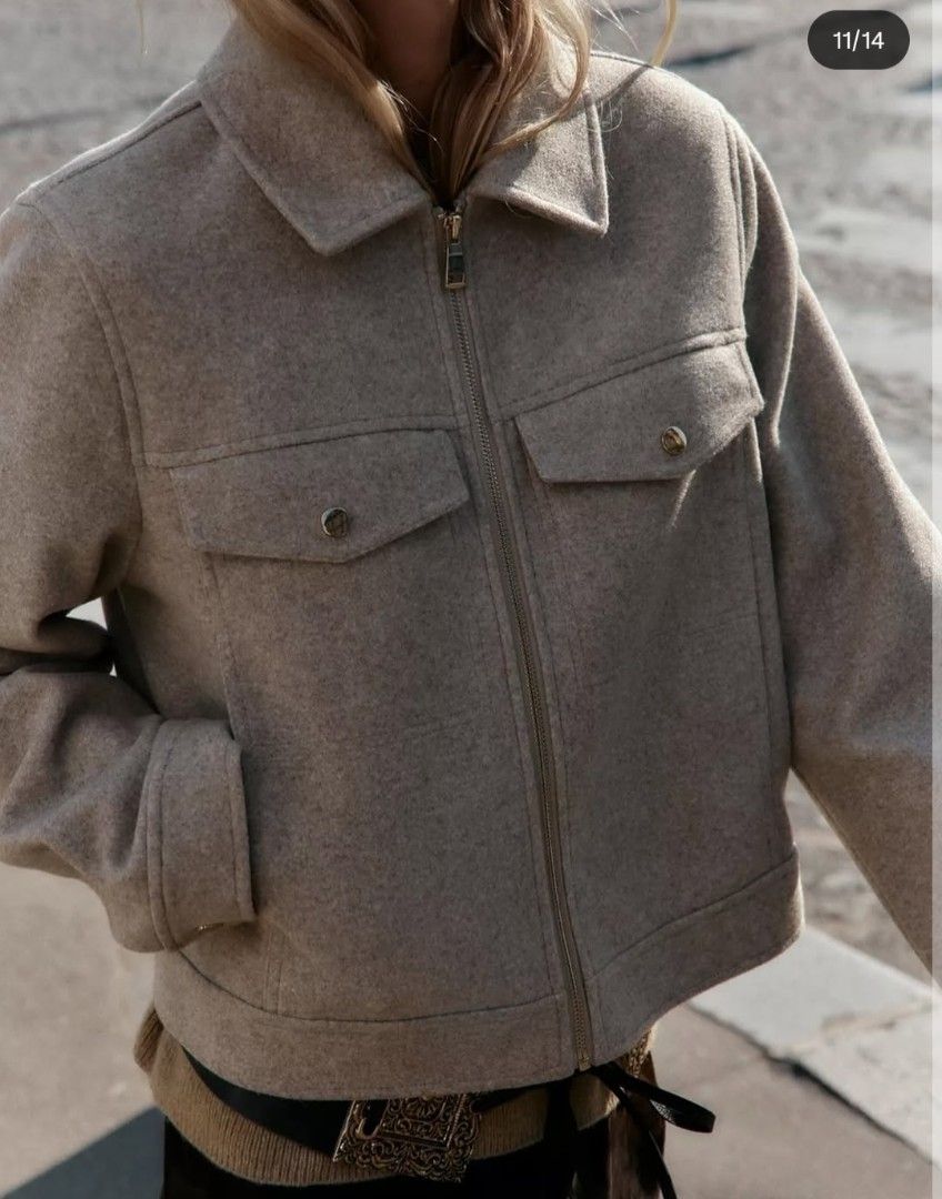 Zara Zip Up Jacket (Category: Coats, Jackets and Outerwear) located in Angeles City. Submitted by miss_independent01 (Listing ID 1469309983, Image 3). Description: Zara Zip Up Jacket Color: Beige Width: 19 (Small on tag) Length: 20.5 Sleeve: 23 Shoulder: 14.5 MOP: Gcash ✅ Mine Now, Pay Now ✅ First to Pay, Gets the Item 📍 PAMPANGA Courier: JnT 🚚🚚 PM 💌💌.